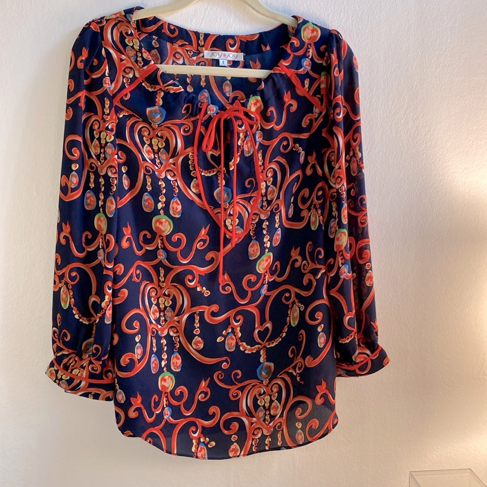 Joy Joy Top Women’s Size Small Long Sleeves